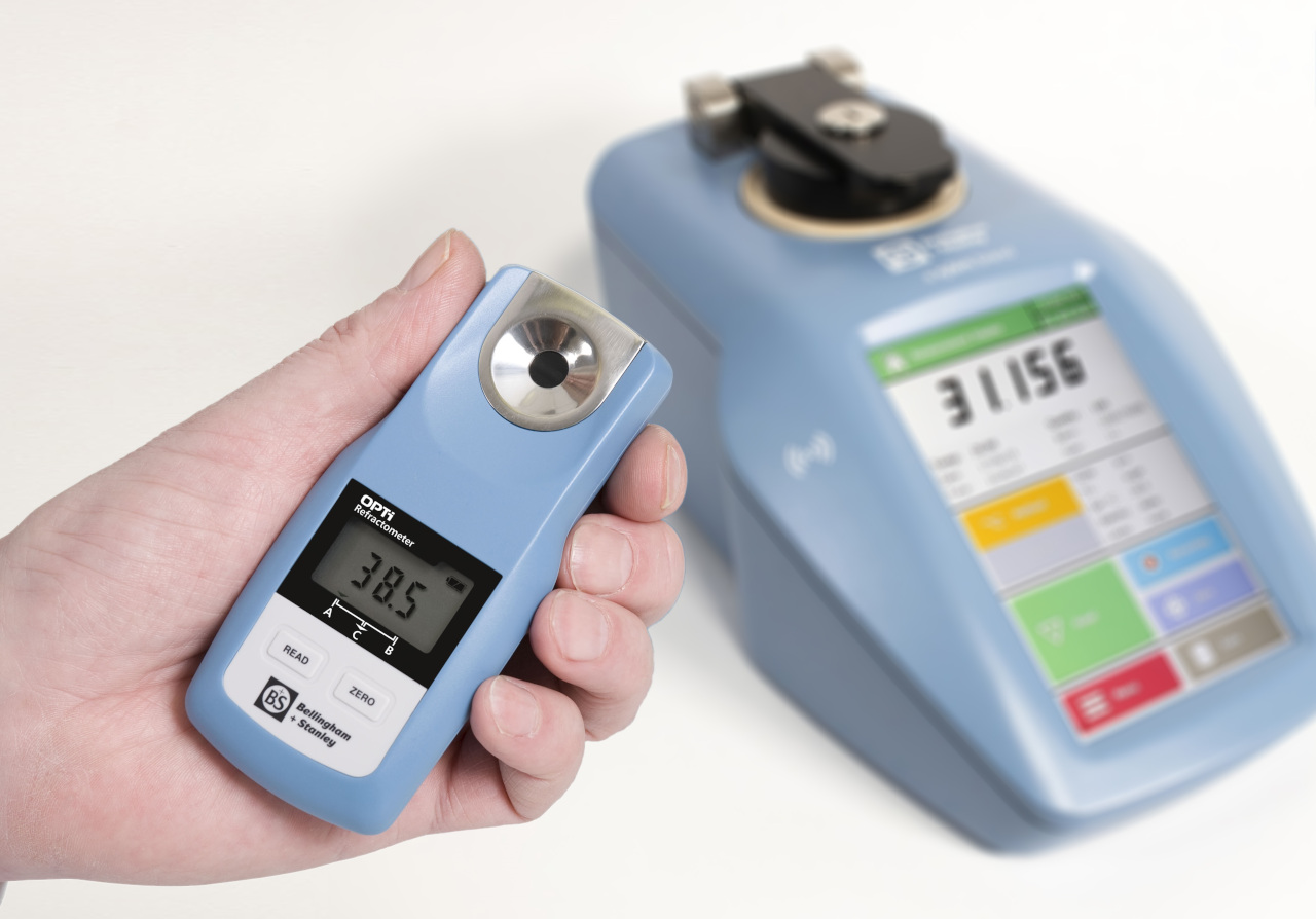 OPTi® -Multiscale Digitales Handrefraktometer